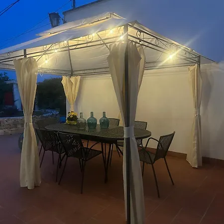 בית נופש Trulli Maria Francesca *